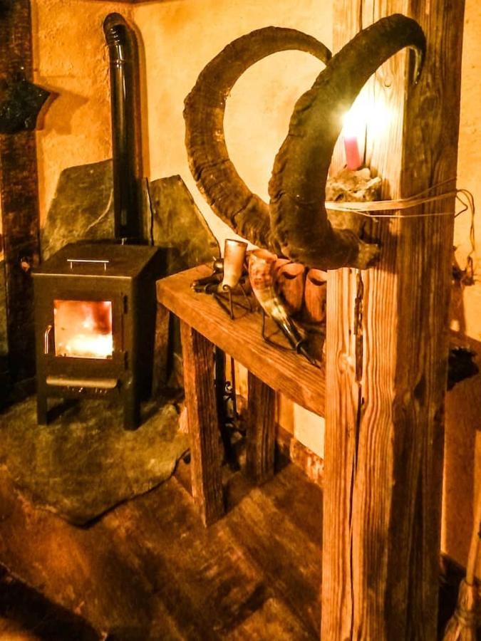 El Descanso De Odin ¡Una Autentica Posada Vikinga! Матаелпино Екстериор снимка